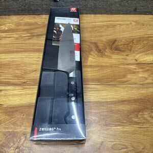 ZWILLING Pro 7” Slim Chefs Knife JA Henckels - 38431-180 Made in Germany